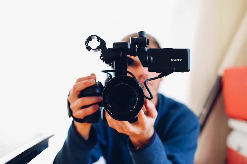 6 reasons you must immediately start using video marketing for your business